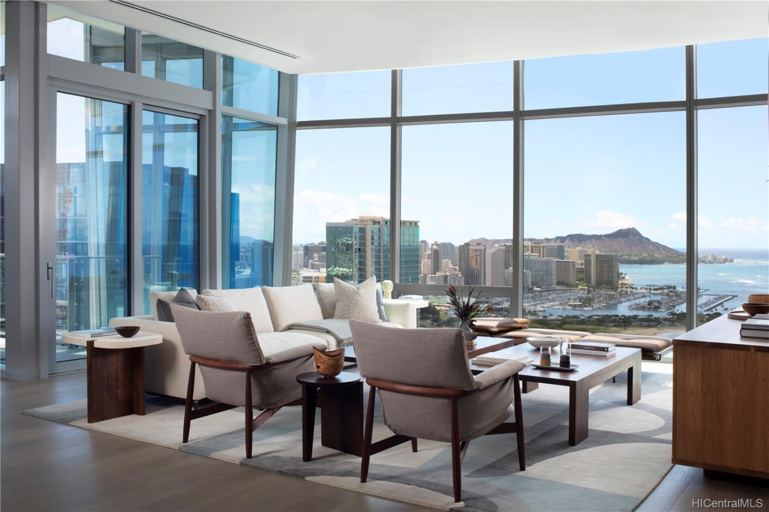 New penthouses in Honolulu's Waiea for sale, one with a pool! Hawaii