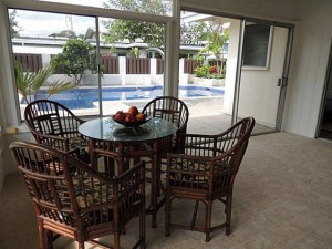 kailua home pauku dining room and pool